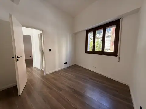 Depto Tipo Casa en Venta en Almagro, USD 230.000