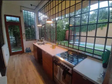 Hermosa Casa de epoca en Quilmes