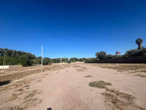 Terreno en Venta en Bermejo, USD 400.000
