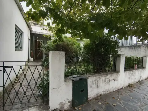 Casa en Venta en Berazategui, USD 120.000