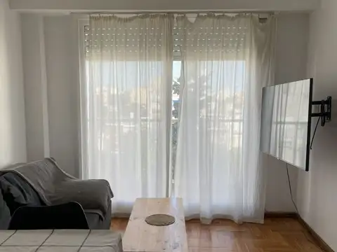 Avenida La Plata 300