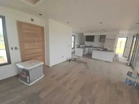 Casa en Venta al Oeste