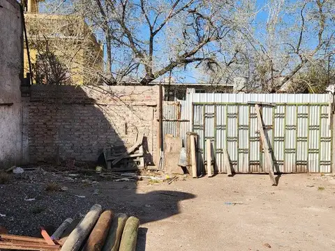 Avenida Bandera de los Andes 400
