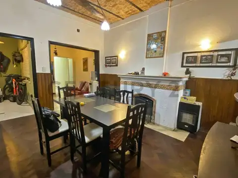 Venta casa de 3 dormitorios barrio Ludueña