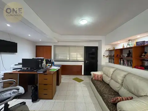 Casa 2 ambientes con 1 baño