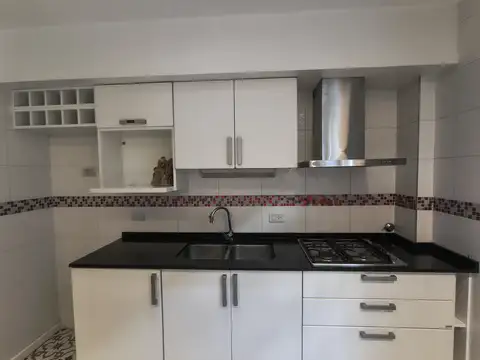 Departamento 4 ambientes con 1 baño