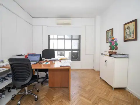 Oficina en Venta 78 años