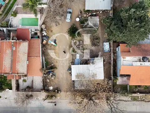 Terreno en Venta 42  mts Fondo