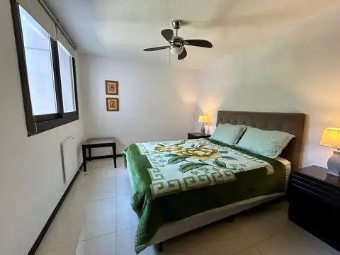 Departamento en Alquiler con 1 cocheras