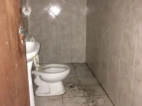 GALPON 270 METROS EN ALQUILER