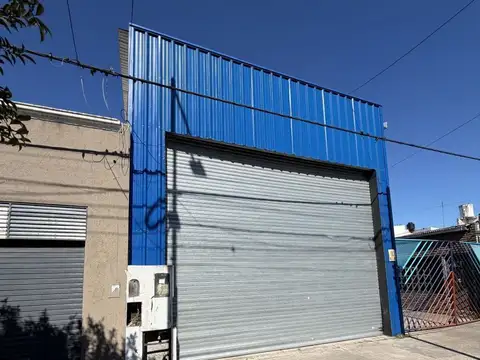 SOBRE AV. 60 180m2