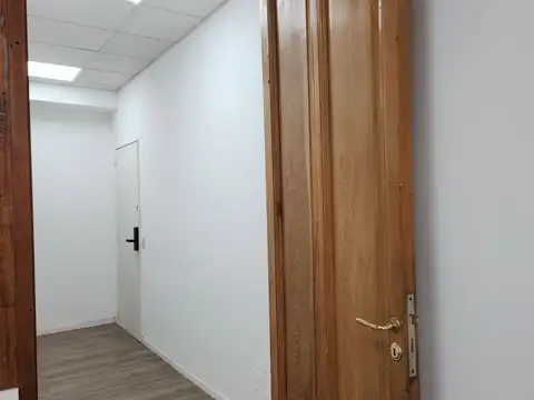 Oficina en Alquiler al Noreste