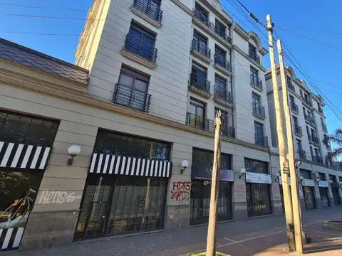 Departamento en Venta en Luis Guillon, USD 135.000