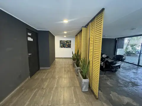 Suipacha 1245 Piso 2