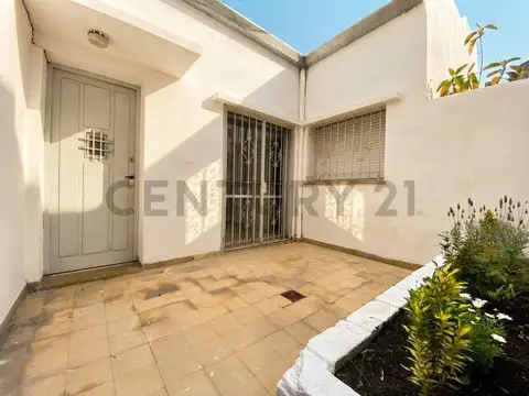 Ph en venta- La Plata calle 71 6 y 7