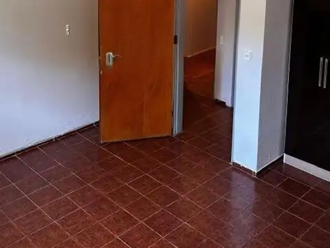 Casa en venta – Barrio 400 Viviendas, Bariloche