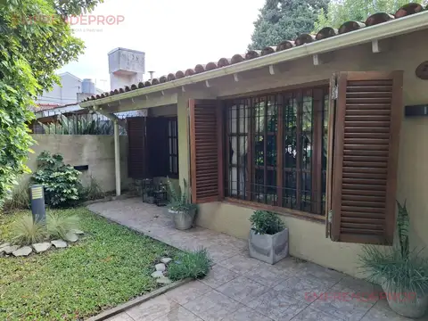 Casa en Venta con 1 cochera