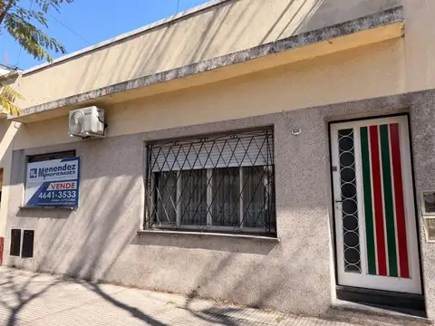 CASA  2 UNIDADES EN LOTE PROPIO FONDO LIBRE