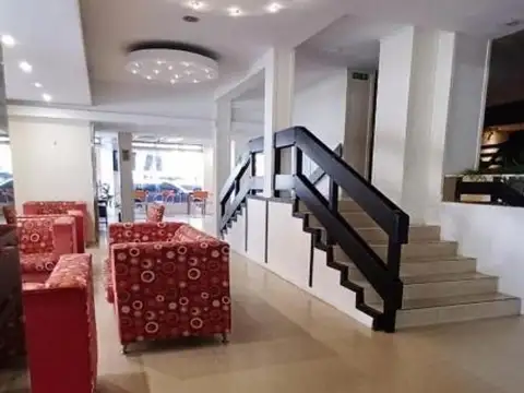 HOTEL 3 ESTRELLAS
