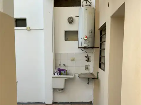 Depto Tipo Casa en Venta en Munro-Oeste, USD 70.000