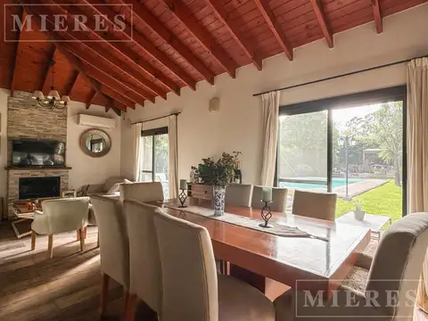 Casa 6 ambientes con 3 baños