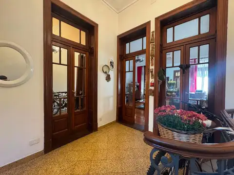 Depto Tipo Casa en Venta al Este