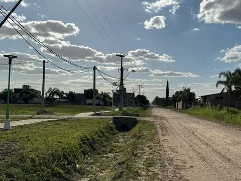 Casa en Venta en Angel Gallardo, USD 55.000