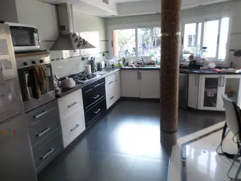 Casa en Venta de 5 dormitorios