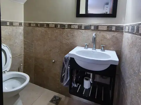 Depto Tipo Casa en Alquiler de 4 ambientes