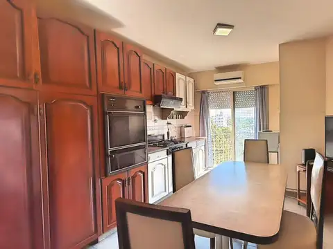 Departamento en Venta de 4 dormitorios