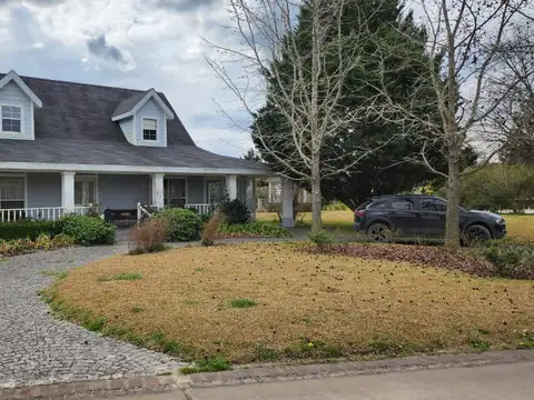 Chalet americano  ANTICIPO  MAS  CUOTAS