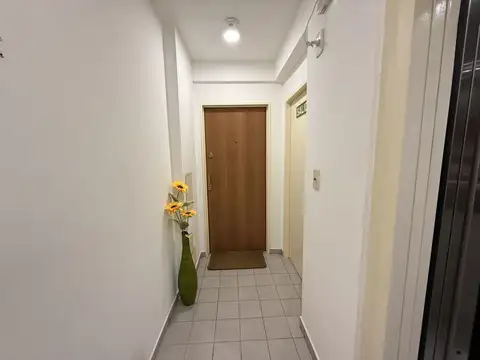 lavalle 2400, Piso 5