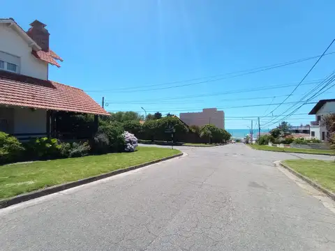 Pacheco De Melo 3000