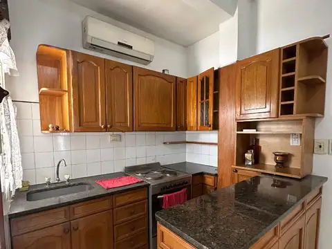venta casa 4 ambientes Castelar norte