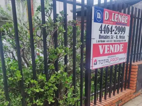 Casa a Refaccionar de 3 amb.