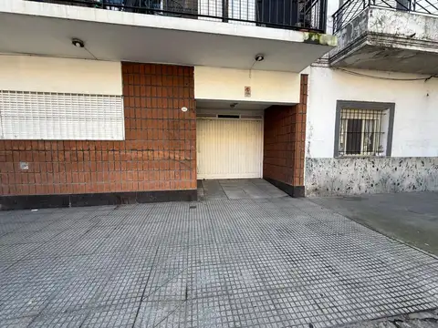 VENTA COCHERA CABALLITO NORTE
