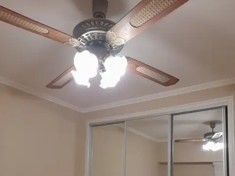 Departamento 2 y medio ambientes en alquiler en Avellaneda