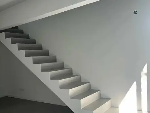 Casa 3 ambientes con 2 baños