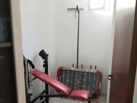 Casa 7 ambientes con 3 baños