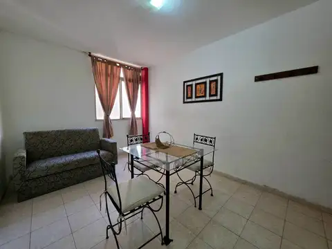 Olavarria al 2180 Piso 8 B