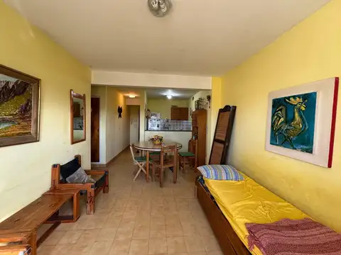 Cortada 132 entre avenida 2 y 3.