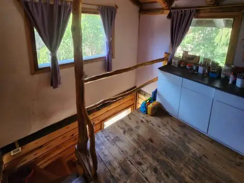 casa de 3 ambientes en venta en centro Meliquina