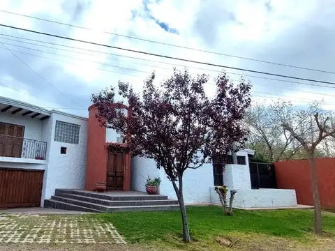 Los Aromos 800