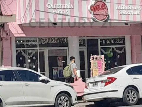 CONFITERIA TEMATICA EN FUNCIONAMIENTO