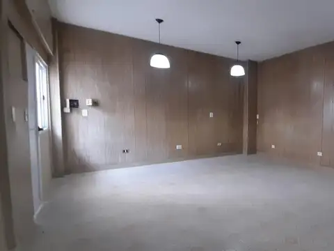 Departamento en Alquiler en Burzaco, $ 380.000