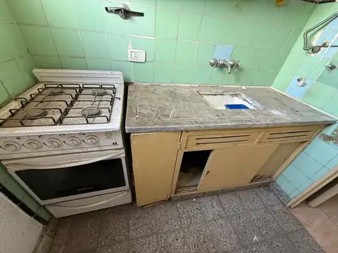 Venta | Depto 2 ambientes a refaccionar | Saavedra