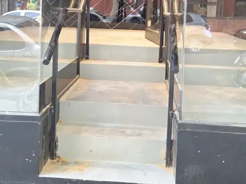 Local en Alquiler 40 años