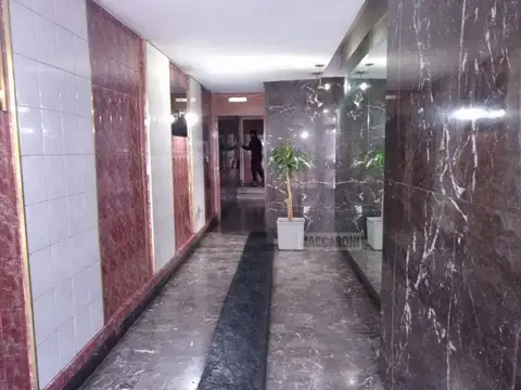 Avenida Warnes 500, Piso 3