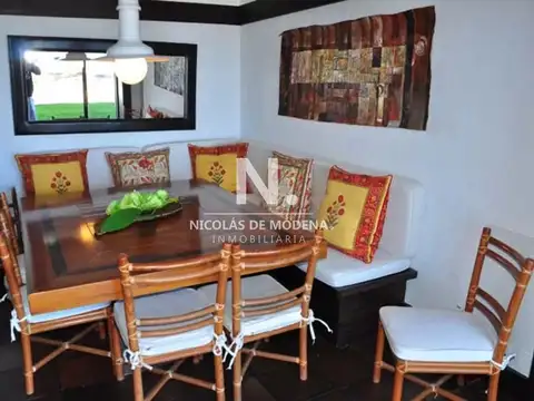 Oportunidad imperdible, departamento de 4 dormitorios en venta
