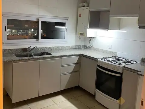 Departamento 3 ambientes con 2 baños